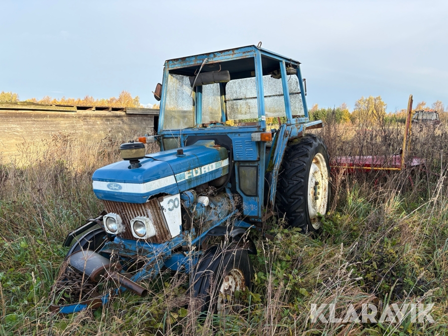 Veterantraktor Ford 4610