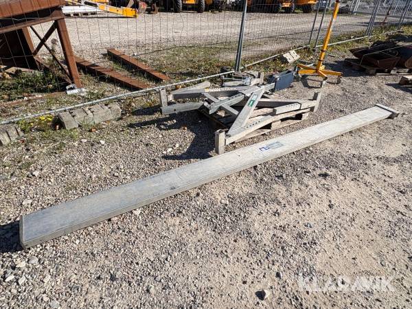 Løbekat Fyns Kran Udstyr 1500 kg med ben uden talje