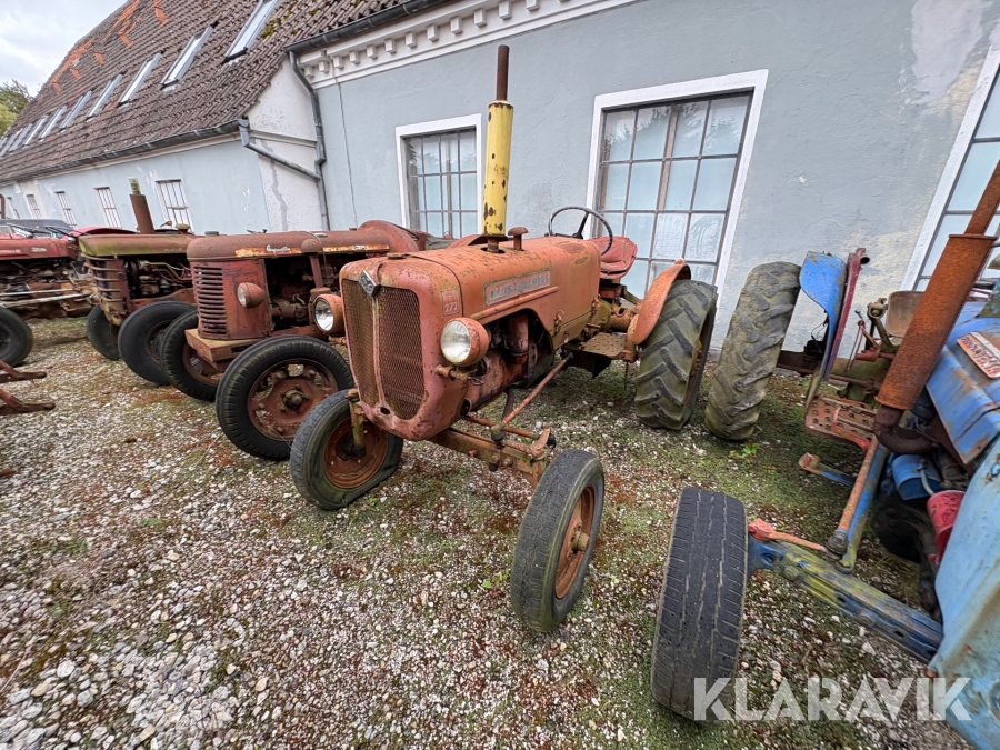 Veterantraktor Allis-chalmers F272