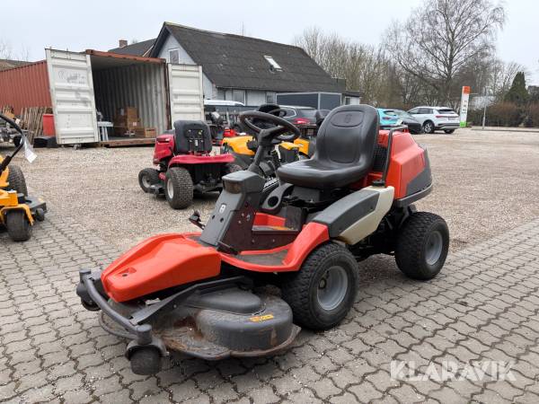 Græsslåmaskine Husqvarna R422Ts AWD frontklipper