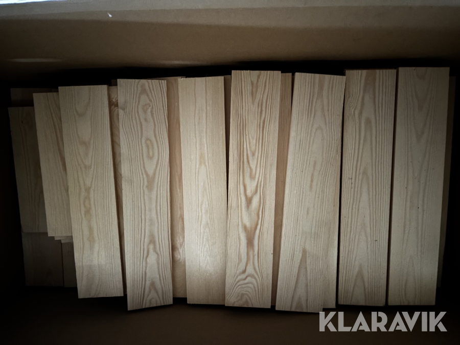 knastfri fyr  Høvlet. 15*100 millimeter