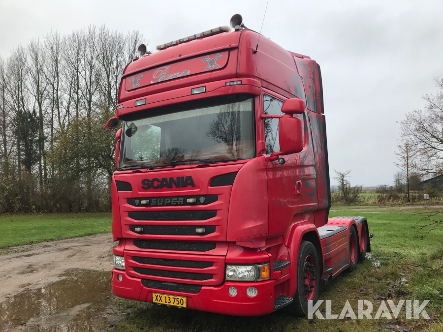 Lastbil - trækker Scania R490