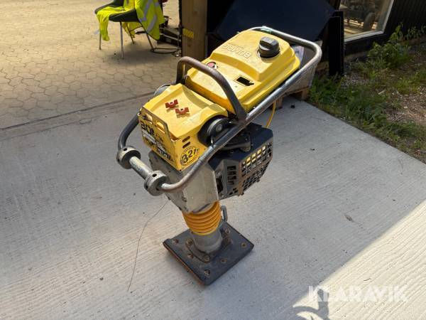Jordloppe Bomag BT 60/4