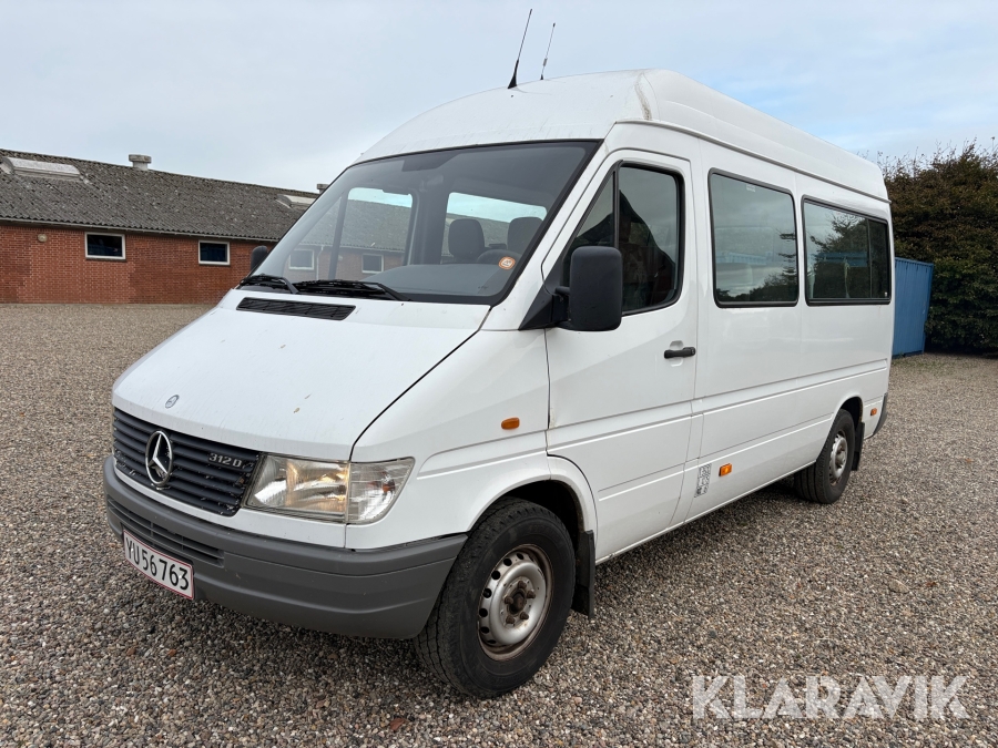 Bus Mercedes-Benz Sprinter 312 D, 17 siddepladser