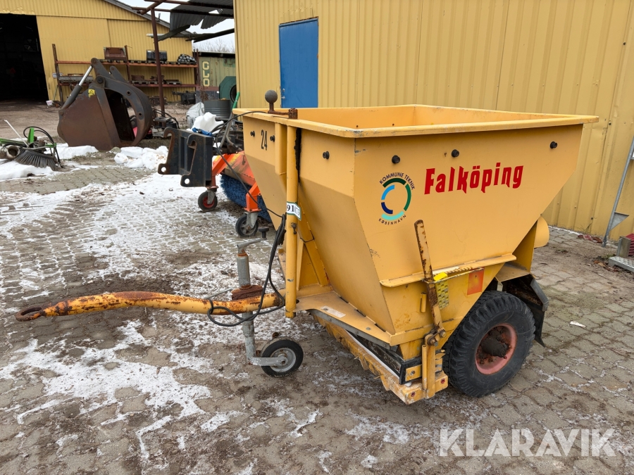 Udlægger Falköping T-6E MET