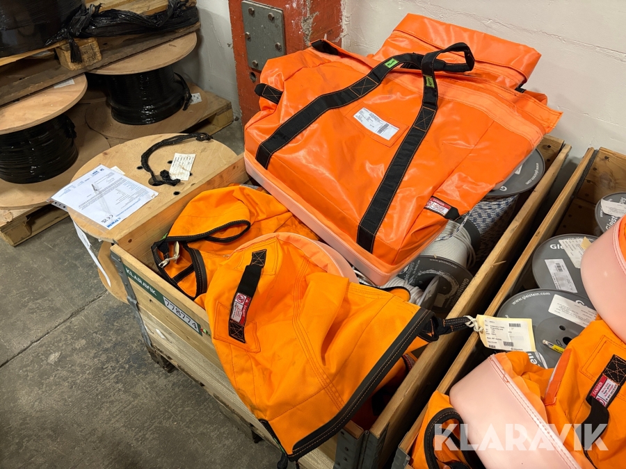 Offshore tasker og sejlgarn EMG 3579 - 6 tasker / 6 ruller / 1 palle