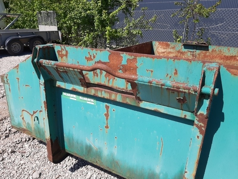 Container