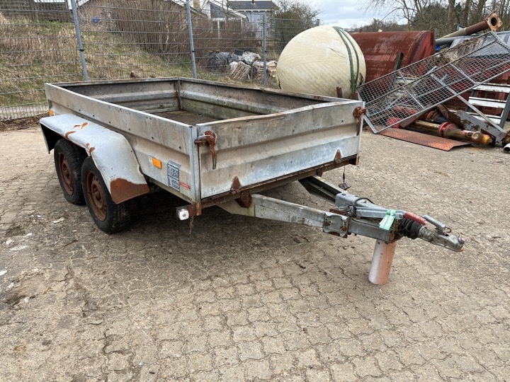 Trailer