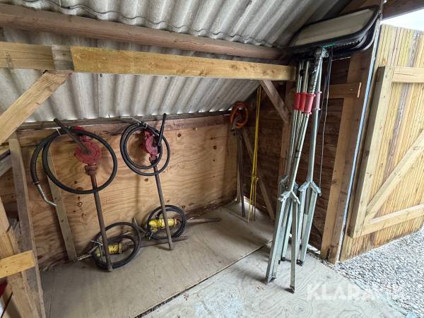 Pumper og arbejdslamper