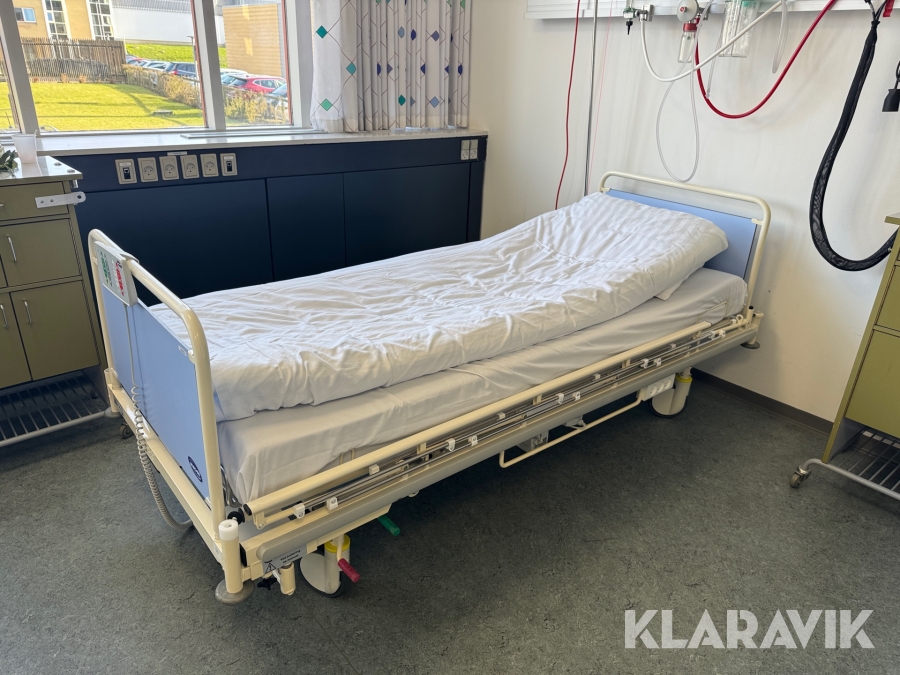 Hospitalsseng med rullebord 7 styk
