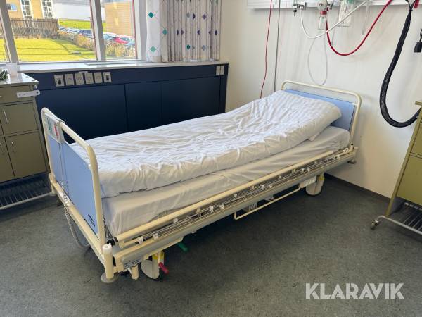 Hospitalsseng med rullebord 7 styk
