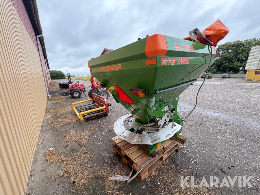 Saltspreder Amazone E+S 750 S250 forhøjer