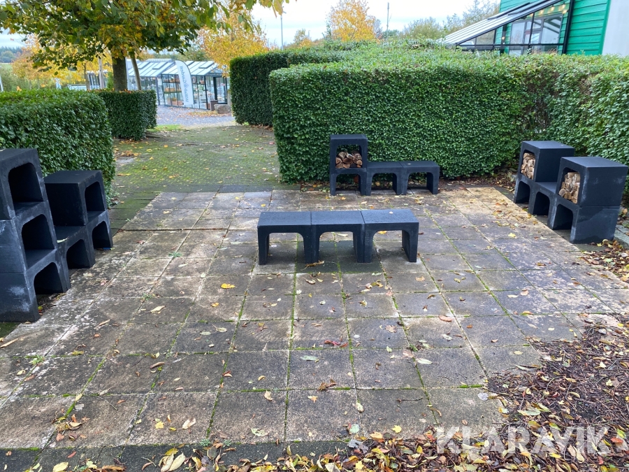 Indfarvet betonelementer