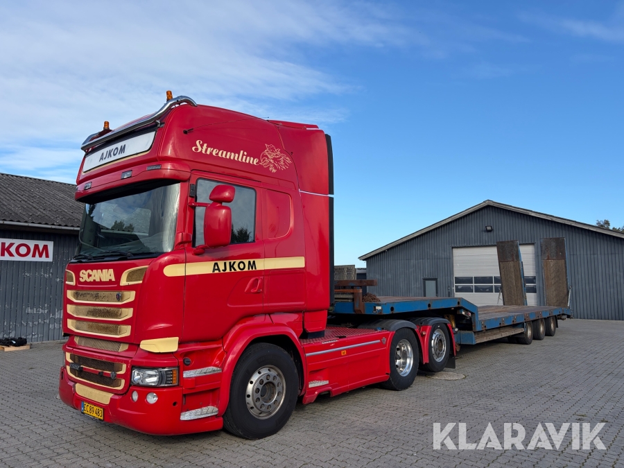 Lastbil Scania R520 Euro 6 med maskintrailer