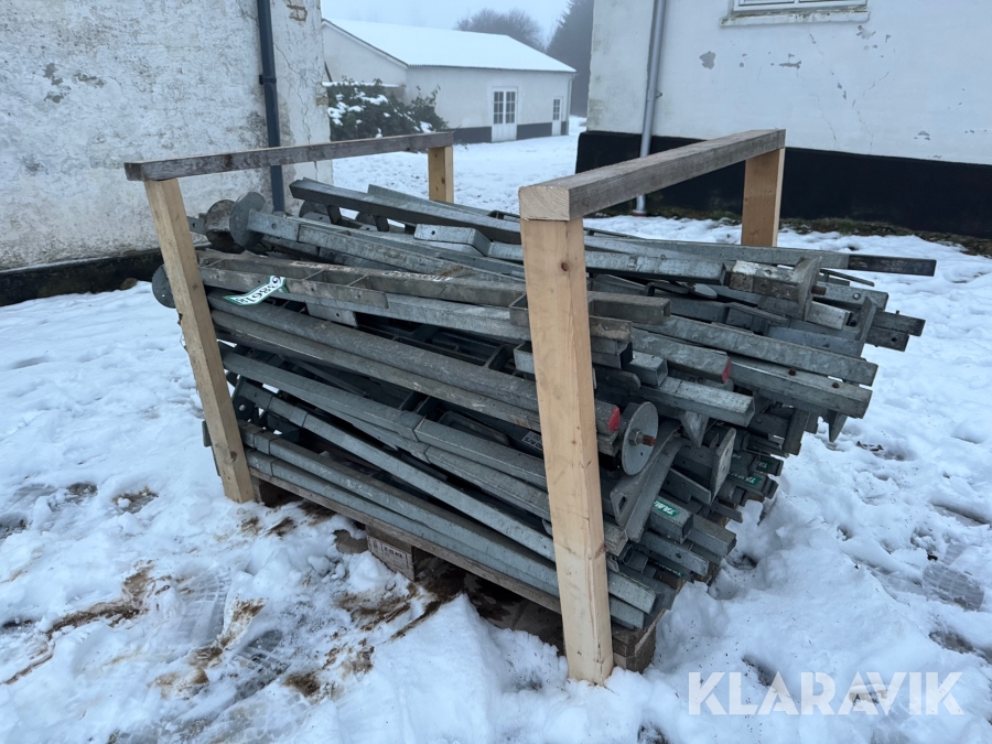 Stilladsudstyr Tammet ca 50 dele