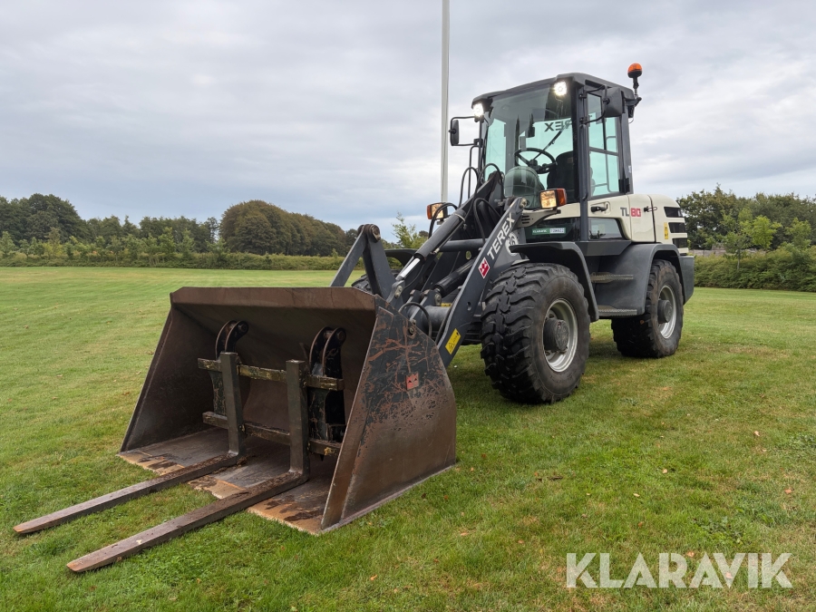 Minilæsser Terex TL80 med skovl og gafler