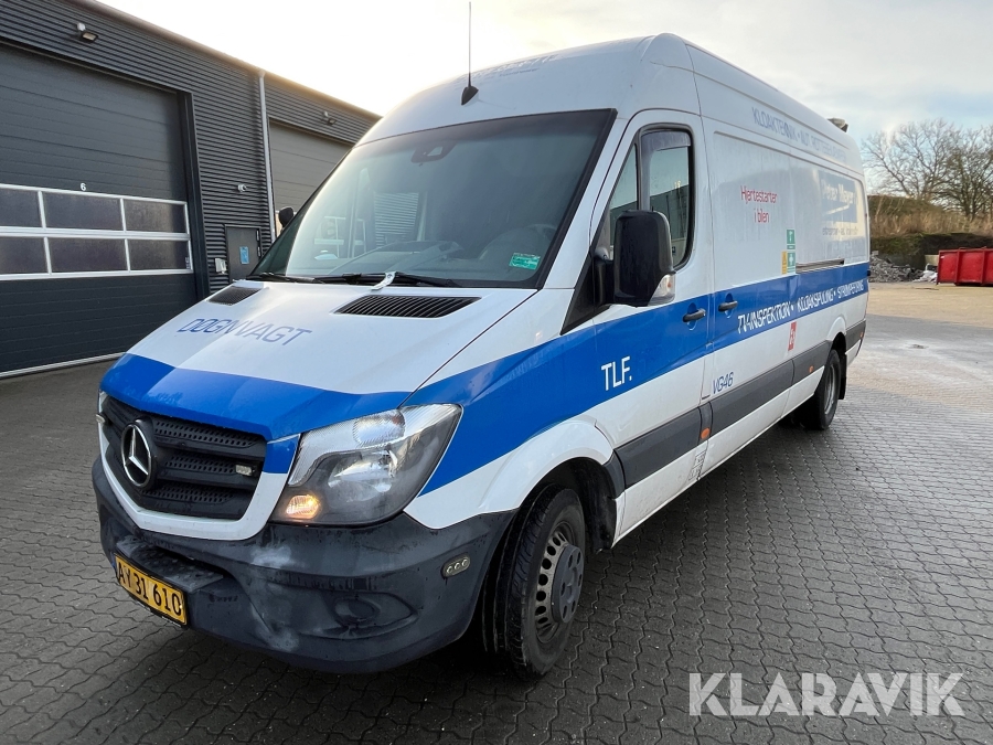 Varebil Mercedes-Benz Sprinter 516 CDI kassevogn