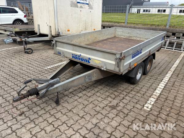 Trailer Variant