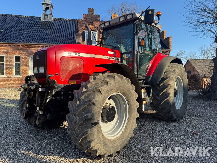 Traktor Massey Ferguson MF 8240 Power Control 4 Wd