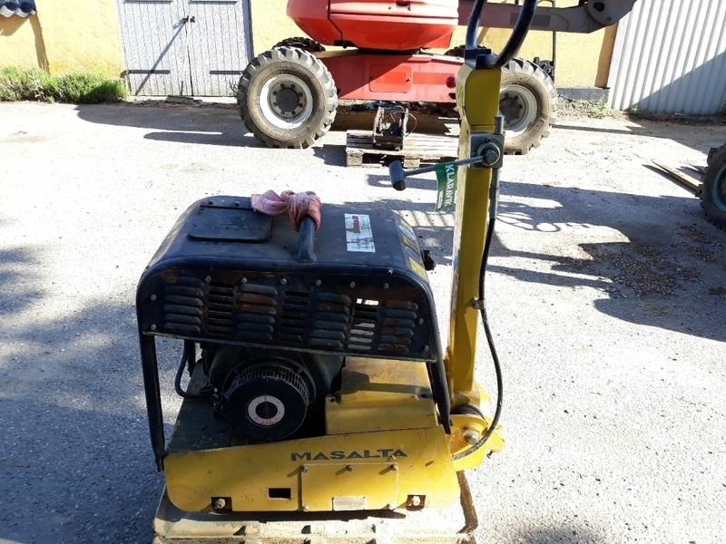 Masalta pladevibrator 