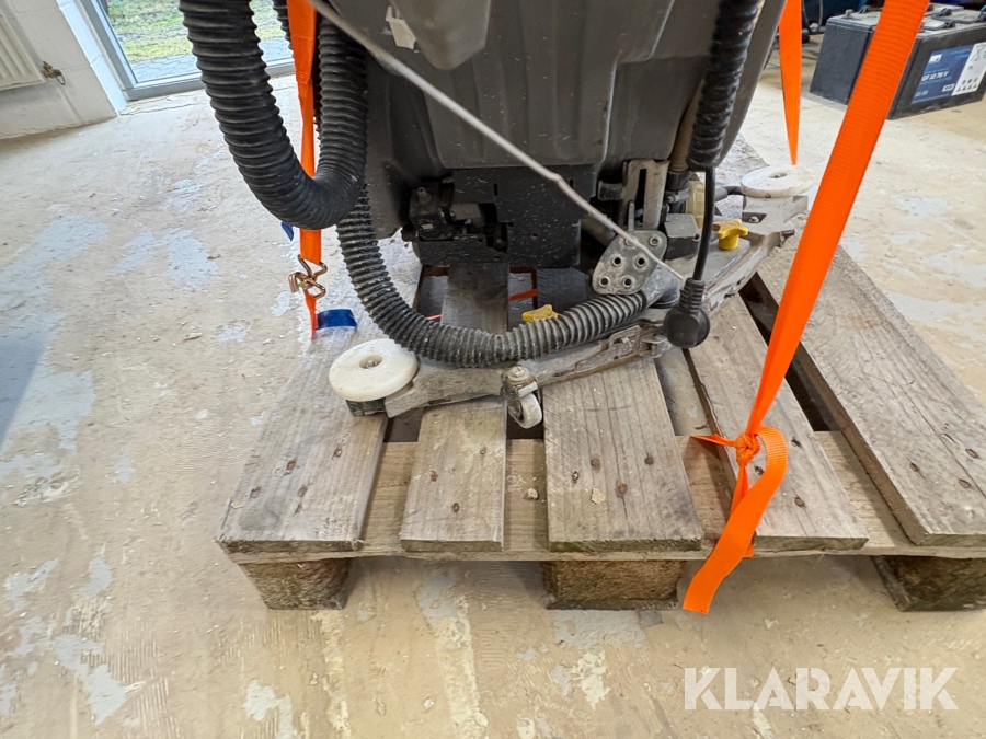 Gulvvasker Hako Scrubmaster B30 CL