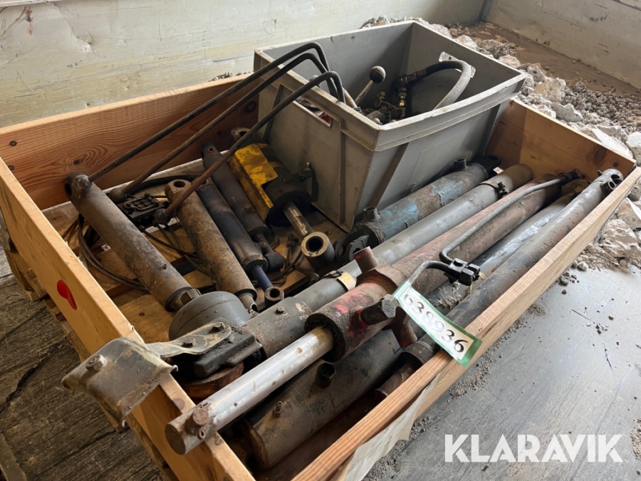 Hydraulikkomponenter Diverse samlet lot