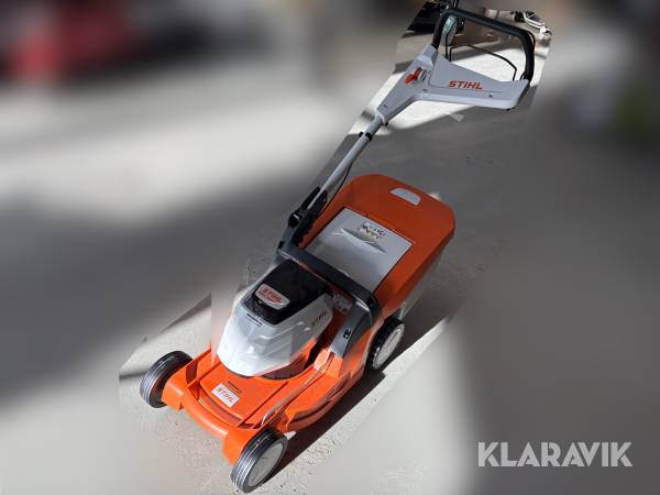 Græsslåmaskine STIHL RMA 443 PV