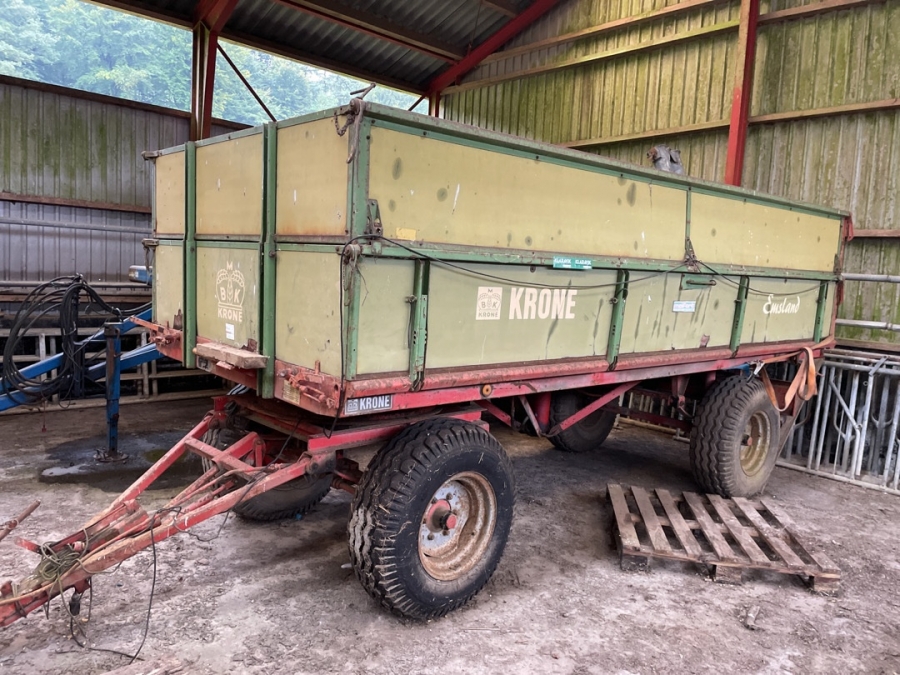 4 hjulet vogn med snegl og tip