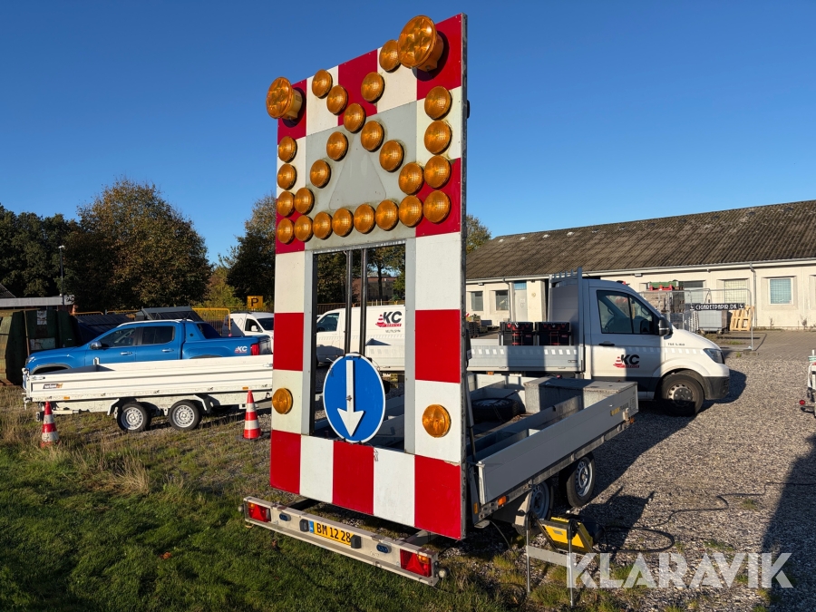 Skiltevogn Safe Trailer 2 aksler 750kg
