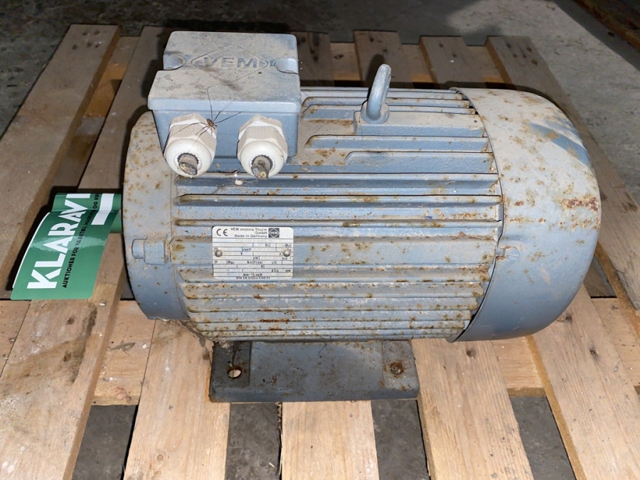 Motor