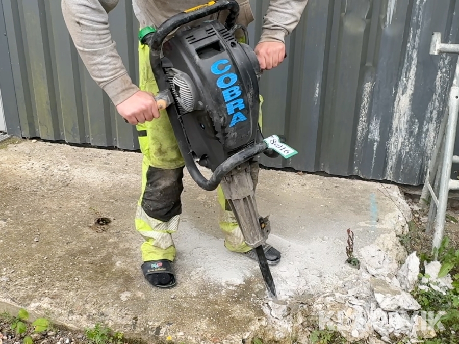 Borehamner Atlas Copco Cobra MK1 med 3 styk mejsler