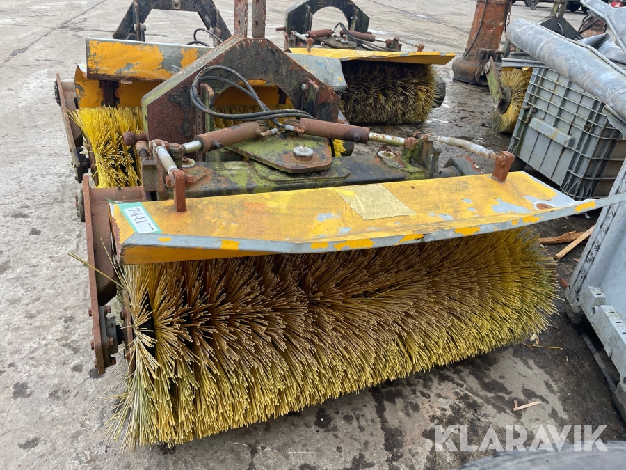 Entreprenør kost Stensballe FF1300 SP