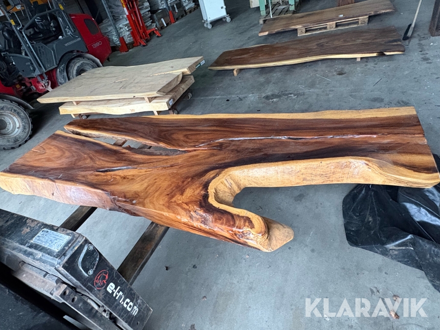 Plankebordplade akacie lakeret 1 hel planke