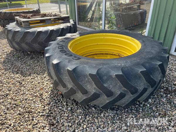 Dæk Goodyear Super traction 2 styk