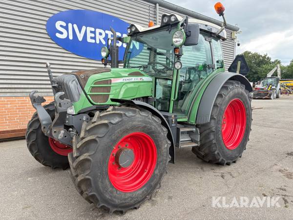 Traktor Fendt 211 Vario tms