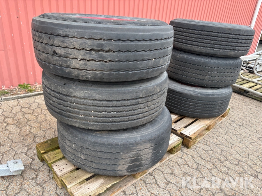 Dæk med fælg 385/65R22.5 - 6 styks