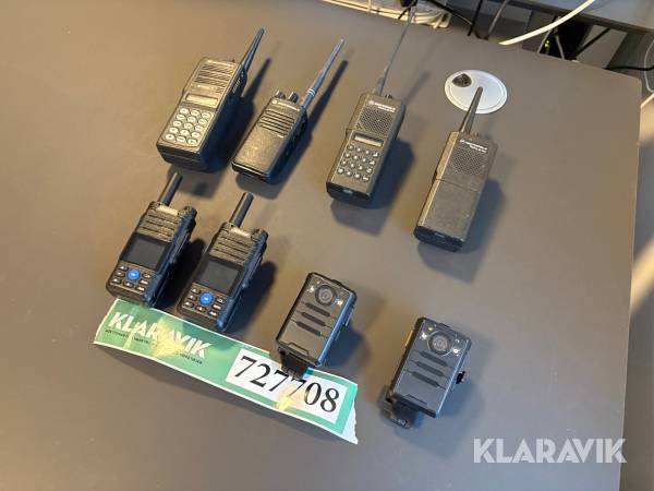 Radioer og bodycams - 8 dele