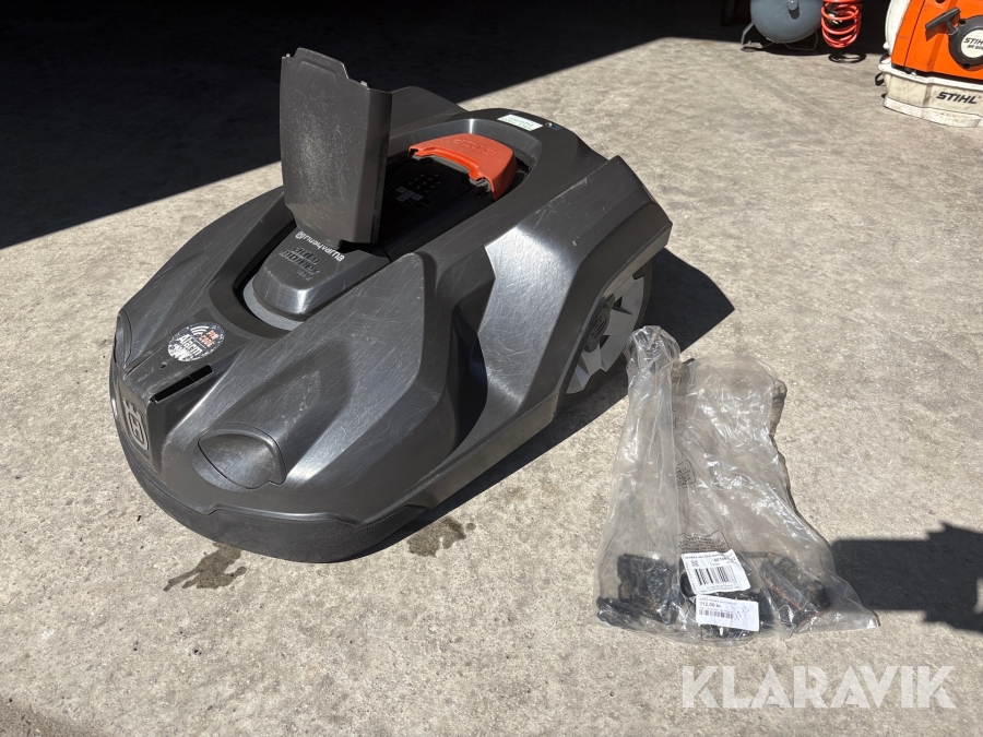 Robotplæneklipper Husqvarna Automower 330X til reservedele