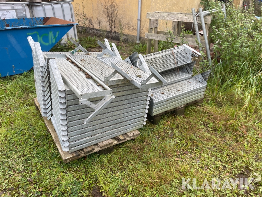 Trappetrin Ca 75 stk i metal