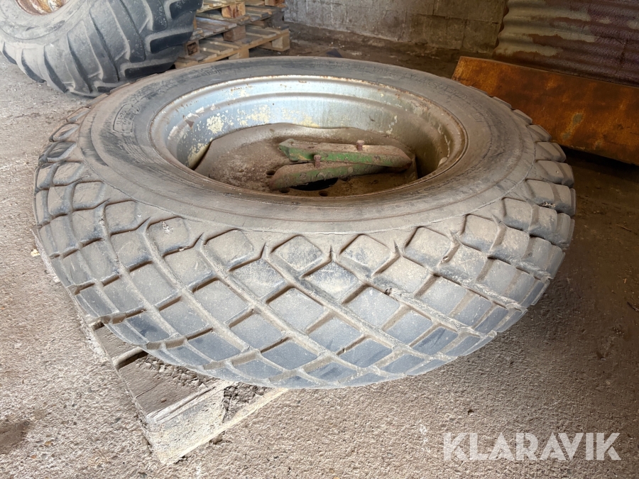 Landbrugsdæk Bridgestone 13.6-28 1 Styk