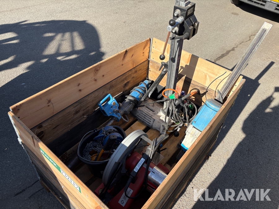 Kerneboremaskiner, sav og løftegrej - 1 palle
