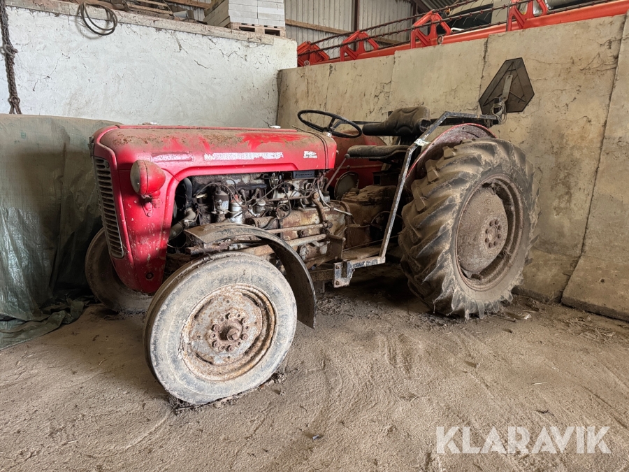 Veterantraktor Massey Ferguson 35