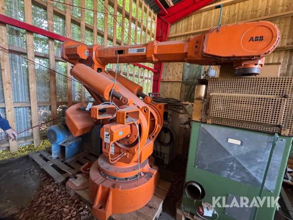 Robot ABB IRB6400 M97 med styreskab