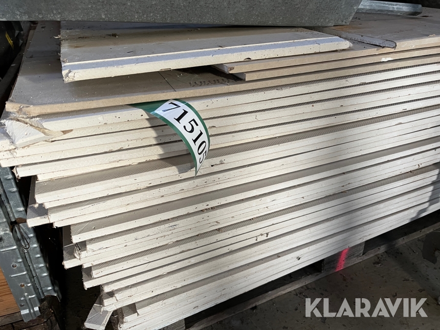 Gipsplader 28 styk med spartelkant