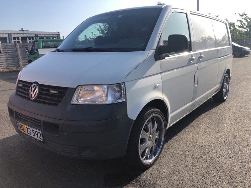 VW Transporter 2.5TDI 4Motion
