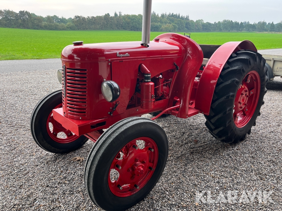 Traktor David Brown Cropmaster