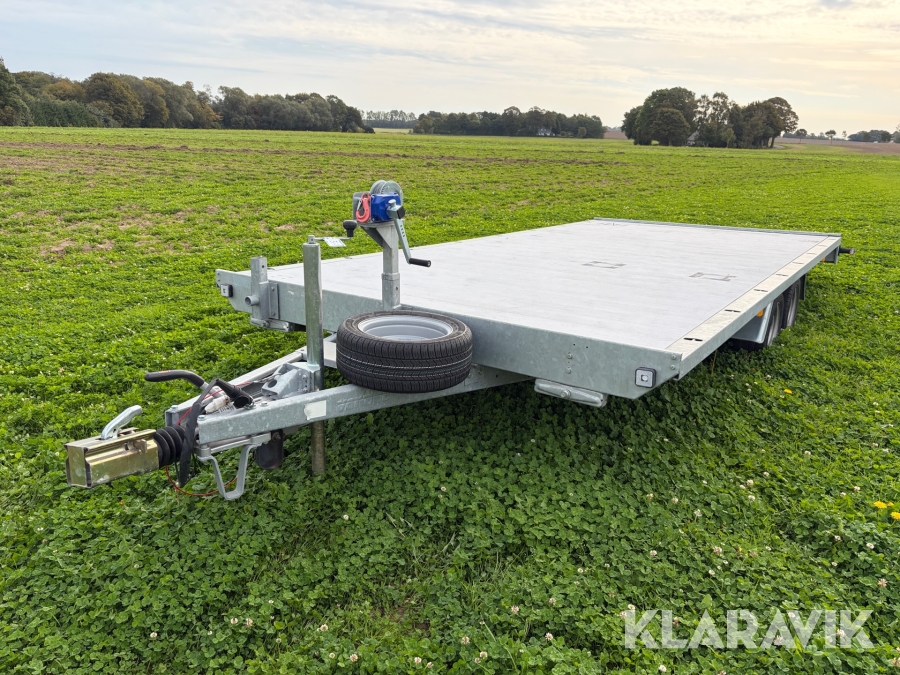 Maskintrailer Variant KF365