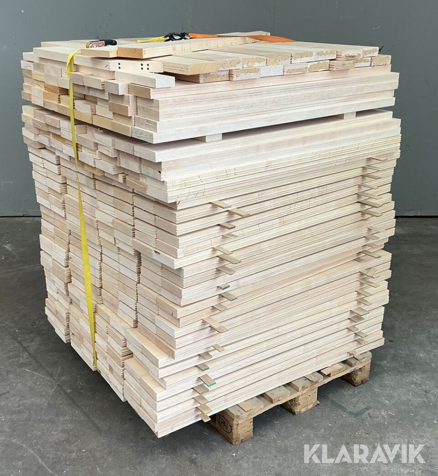 Ahorn restparti ca 150 styk