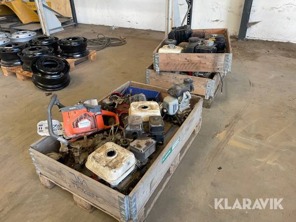 Reservedele motorer til småmaskiner 2 paller