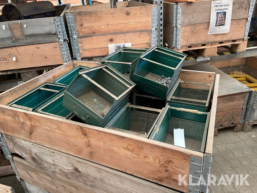 Metalkasser 35x20x20cm ca 40 stk